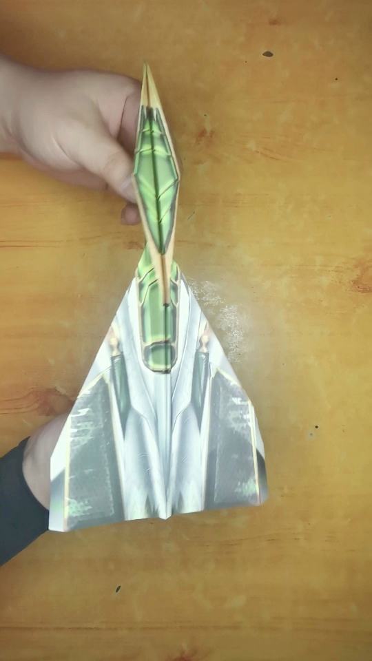 纸飞机加速器怎么折的-纸飞机加速器怎么折的快
