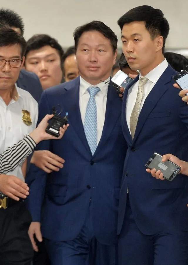 卖u赚了1700被判4年-卖u赚了1700被判4年 徒刑