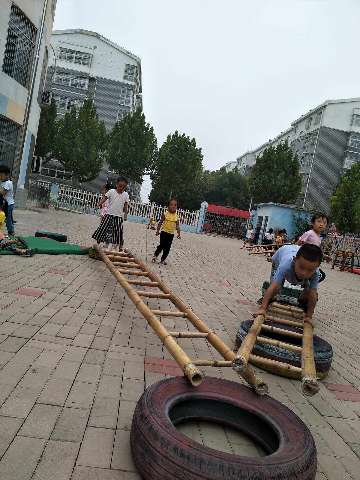 安吉梯子游戏案例，安吉梯子游戏案例大班