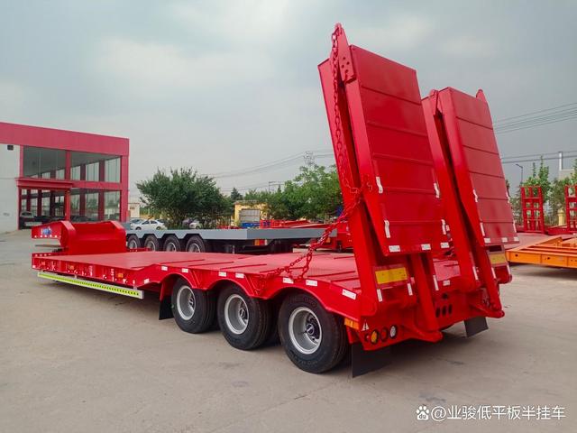 带梯子的工程车是什么车，带梯子的工程车是什么车型
