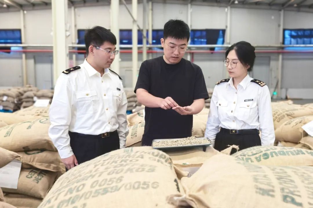 交易所怎么兑换人民币，交易所里的币怎么变成人民币